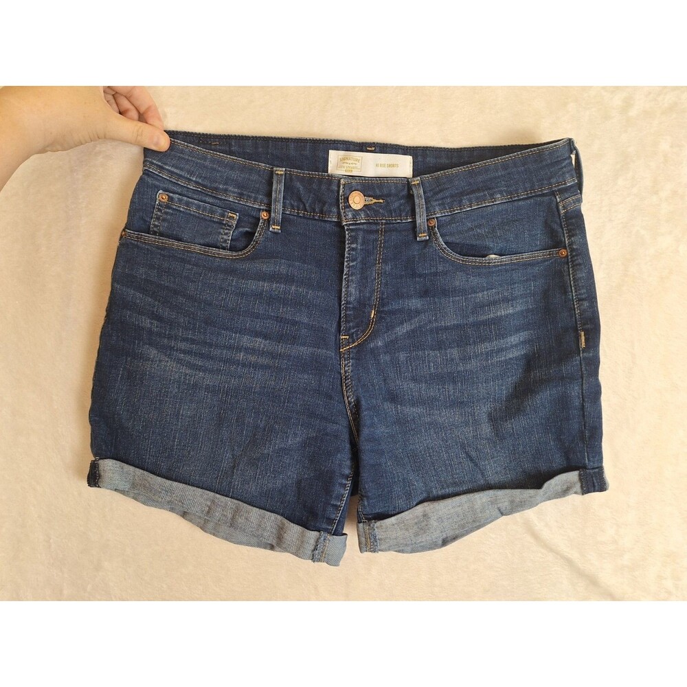 Levi Strauss Womens 10 Signature Gold Mid-Rise Shorts 32 X 4.5 Cuffed Blue Jean